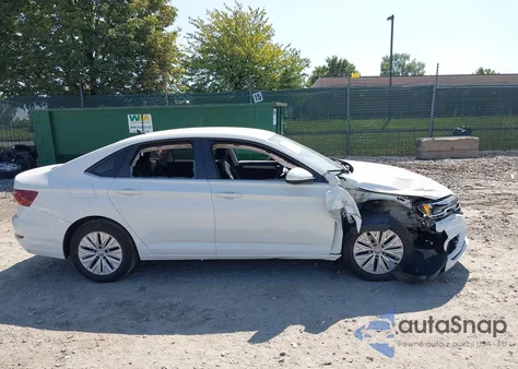 2020 Volkswagen Jetta 1.4T R-Line/1.4T S z USA, uszkodzony, nr VIN 3VWN57BU8LM044407